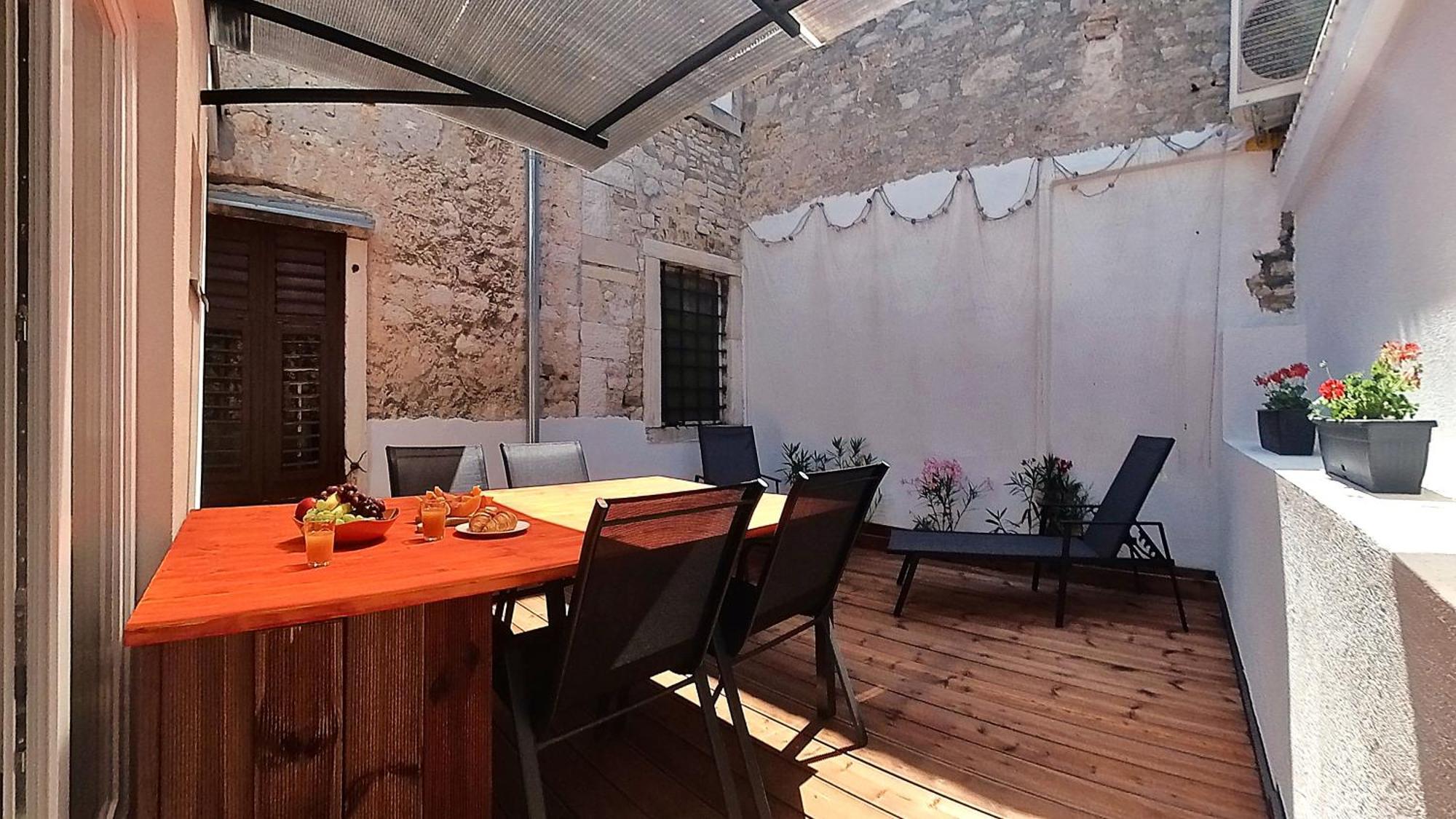 Apartamento Old Tower Center 2